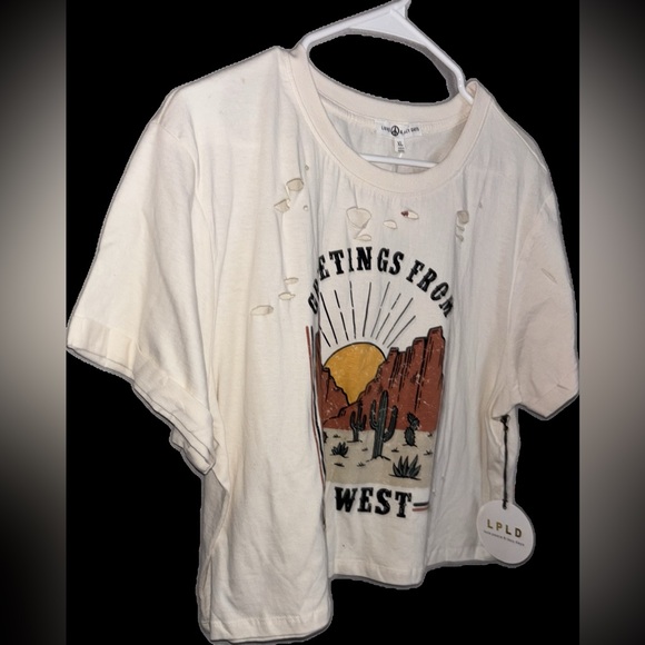 NWT love peace and lazy days cropped top with distressing in apricot antique XL! - Picture 5 of 16